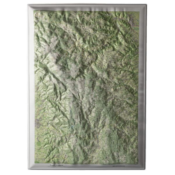 La carte en relief du Haut Forez présentée sans cadre