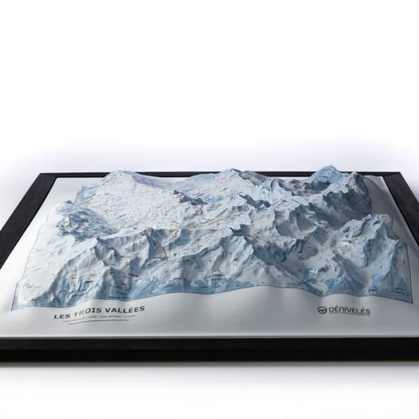 Vue en perspective de la carte en relief du Domaine skiable des 3 Vallées